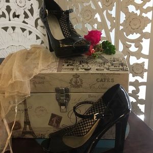 maryjane stiletto blk patent leather shoes